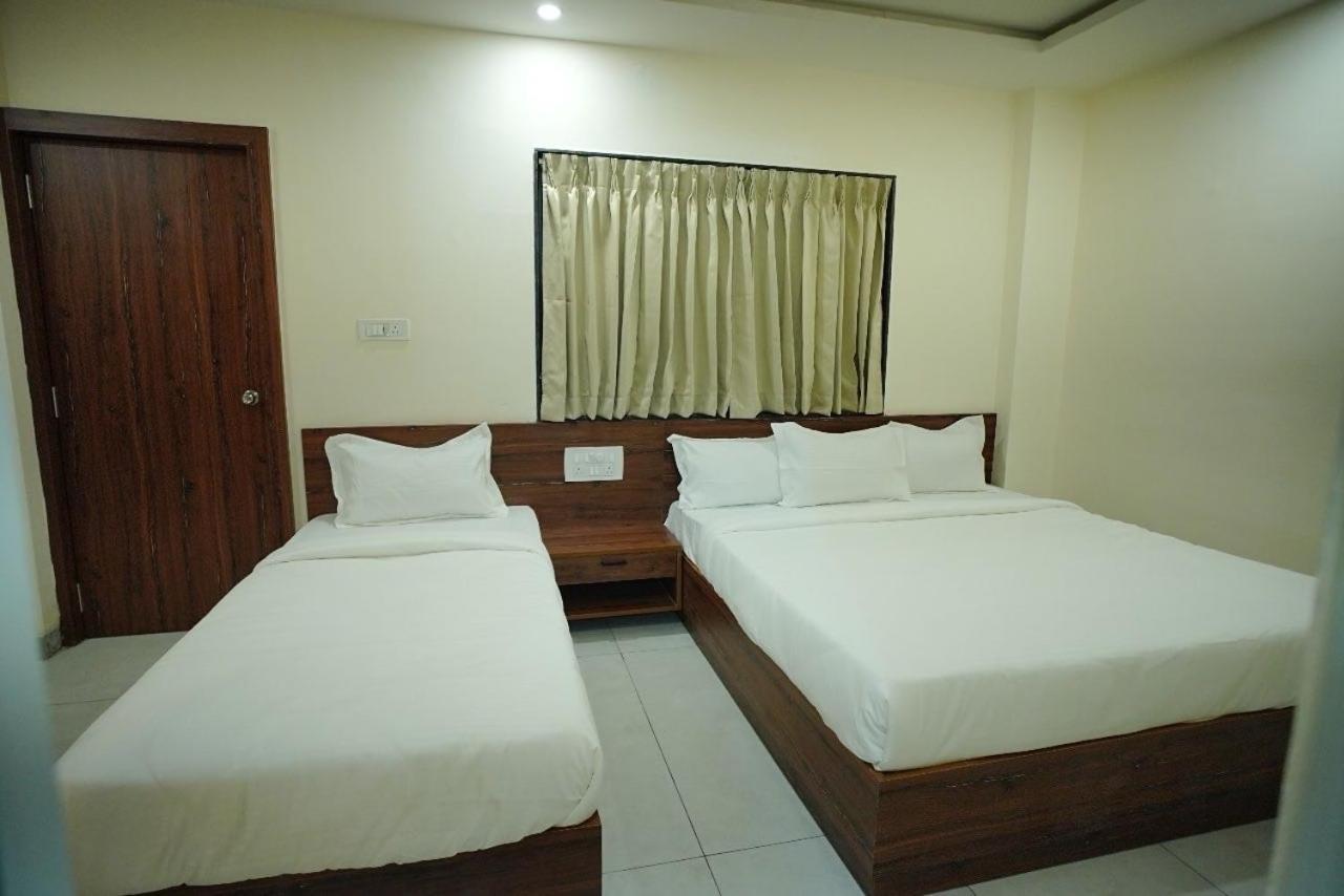Super Townhouse Shivamogga Formerly Karthik Bhavan 외부 사진