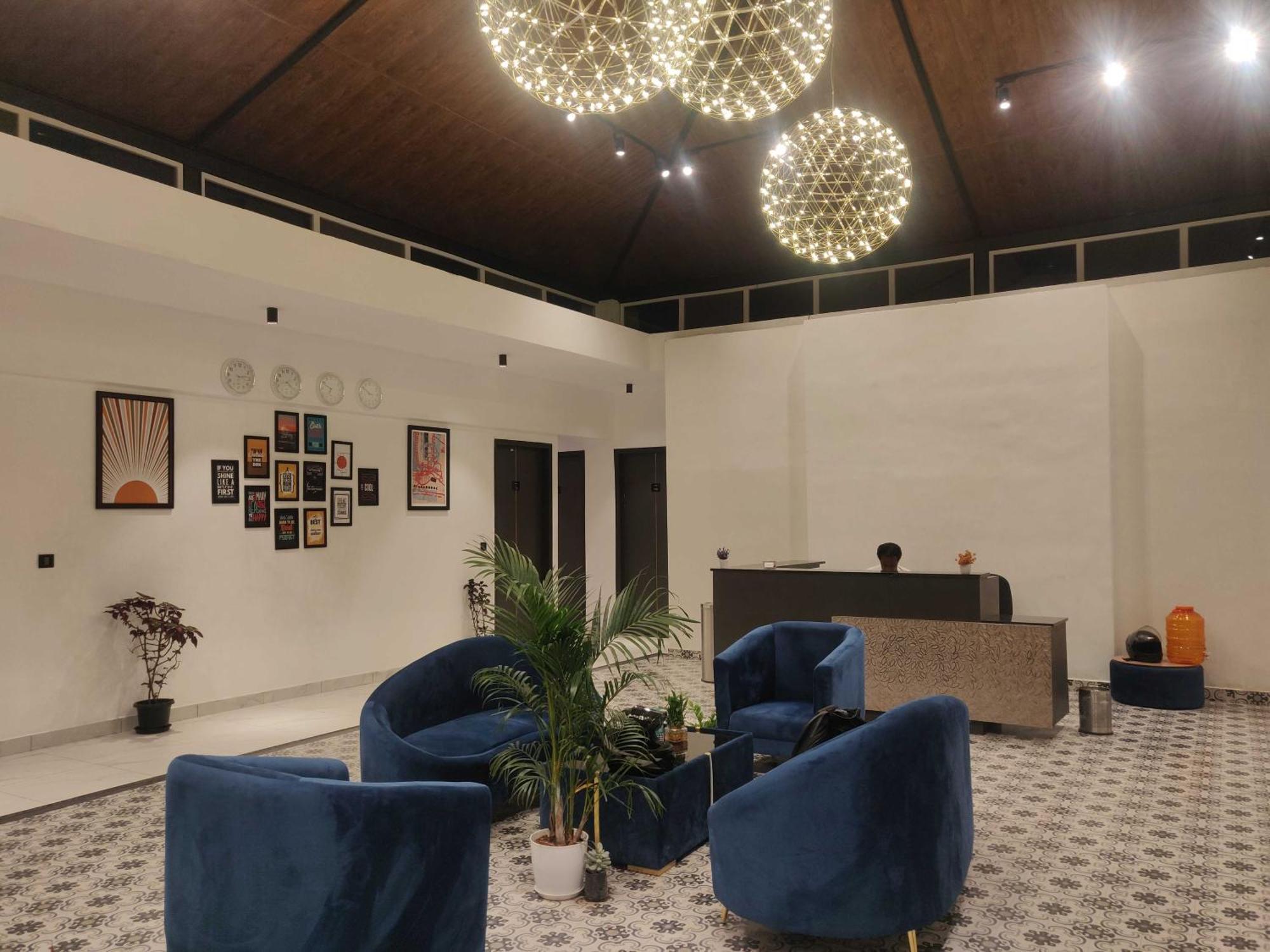 Super Townhouse Shivamogga Formerly Karthik Bhavan 외부 사진